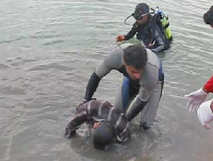 جسد فرد غرق شده در «چم سو» از آب بیرون کشیده شد