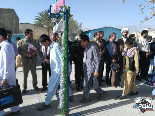 گزارش تصویری/ اعزام ۱۲۰ دانش آموز بسيجي شهرستان خاش به اردوي راهيان نور