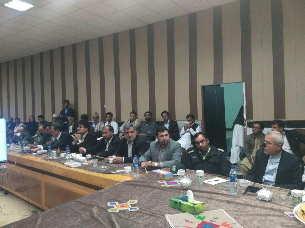 محمدجواد آذری جهرمی وزير ارتباطات و فناوري به شهرستان خاش سفر كرد.