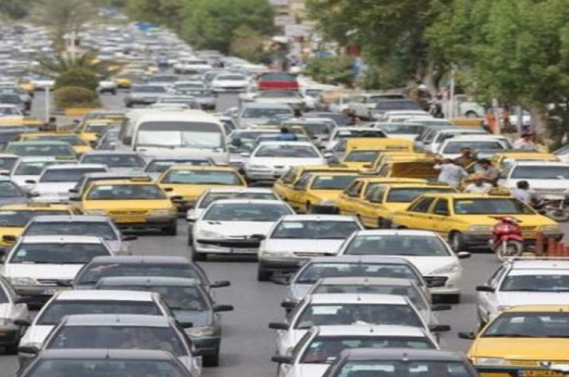 علت شلوغی وترافیک خیابان مرادریگی(ایرانشهر)خاش چیست؟
