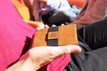 این کیف پول هوشمند گم نمی شود+عکس 