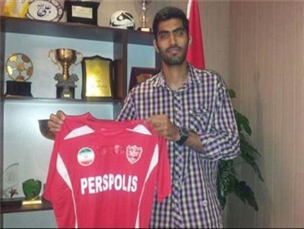 مدافع پرسپولیس ملی‌پوش می‌شود