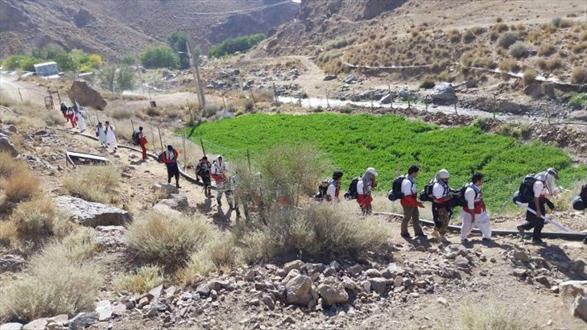 صعود کانونهای دانشجویی جمعيت هلال احمر سیستان و بلوچستان به قله ۴۰۵۰ متري تفتان 