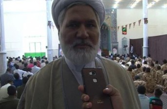 مواد مخدر توسط استکبار جهانی جهت نابودی مسلمانان برنامه ریزی شده است/ اعتیاد بی‌غیرتی و بي حيايي می‌آورد