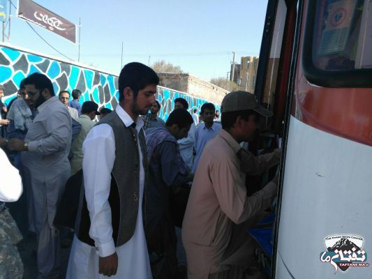 گزارش تصویری/ اعزام ۱۲۰ دانش آموز بسيجي شهرستان خاش به اردوي راهيان نور