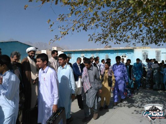 گزارش تصویری/ اعزام ۱۲۰ دانش آموز بسيجي شهرستان خاش به اردوي راهيان نور