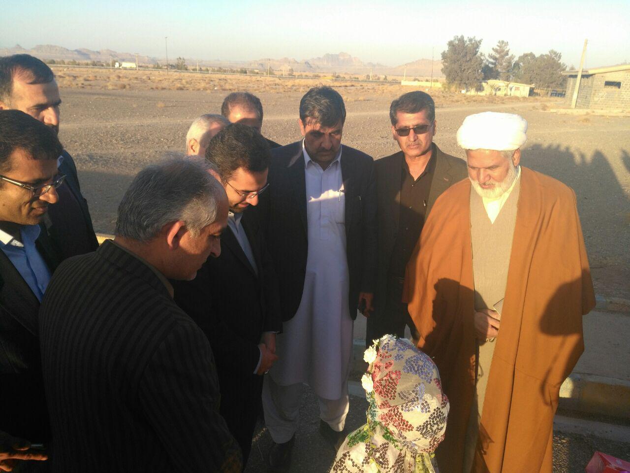 محمدجواد آذری جهرمی وزير ارتباطات و فناوري به شهرستان خاش سفر كرد.