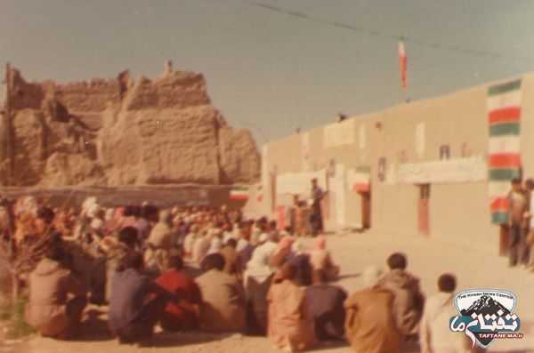 تصاویر دیده نشده از راهپیمایی مردم ایرندگان خاش در دوران انقلاب