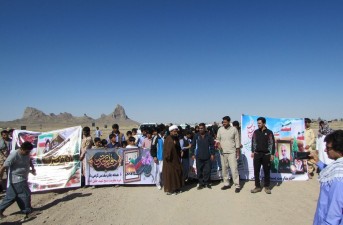 همایش پیاده روی خانوادگی در جاده سلامت شهرستان تفتان