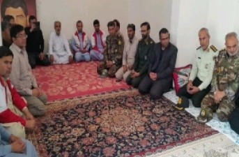 دیدار از خانواده معظم شهدا در در شهرستان خاشصورت گرفت