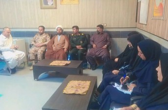 دیدار معاون هماهنگ‌کننده سپاه خاش، با رئیس و کارکنان اداره بهزیستی