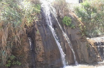 کارواندر جاذبه مهم گردشگری خاش است