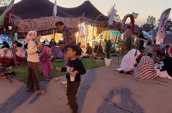 خاش  در نوروز شبانه‌روزی به استقبال مسافران رفت