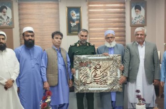 دیدار فرمانده سپاه خاش و امام‌جمعه اهل‌سنت