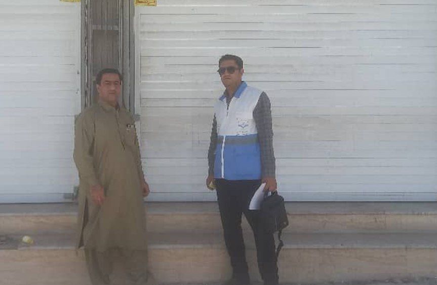 یک نانوایی متخلف در خاش یک نانوایی متخلف در خاش مهرومو شدم