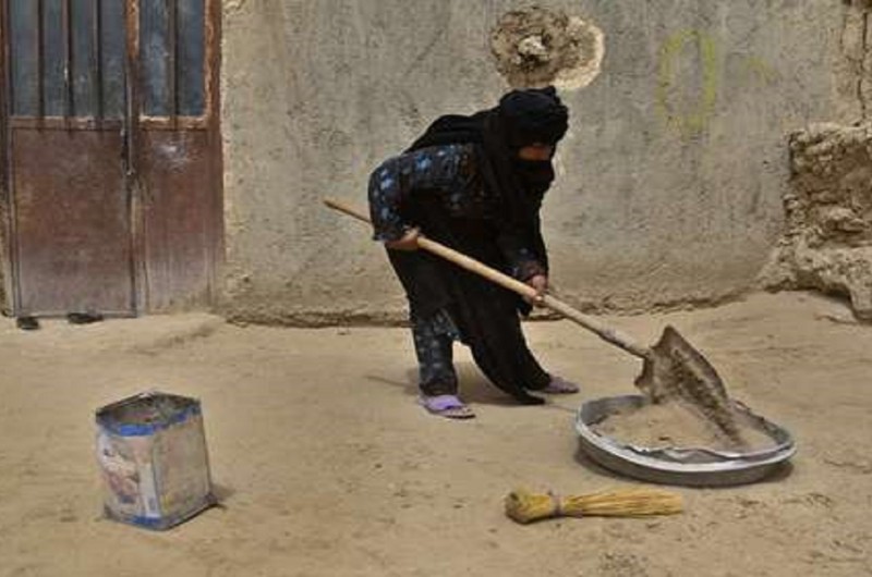 سایه سنگین ریزگردها و بی‌آبی در سیستان
