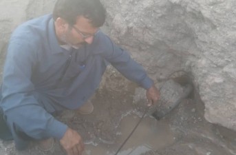 اقدامات فوری آبفا تفتان برای رفع مشکل آب روستای عید آباد
