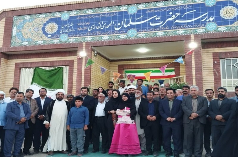 افتتاح مدرسه ۶ کلاسه در روستای فیروزه‌ای هامون
