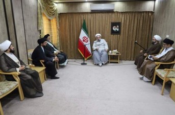 در انتخاب مدیران و اساتید نباید تعارف کرد