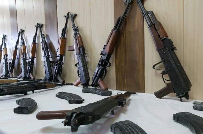 کشف یک‌ هزار قبضه سلاح جنگی در سیستان‌وبلوچستان