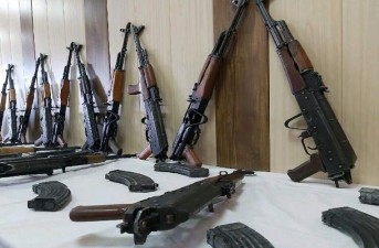 کشف یک‌ هزار قبضه سلاح جنگی در سیستان‌وبلوچستان
