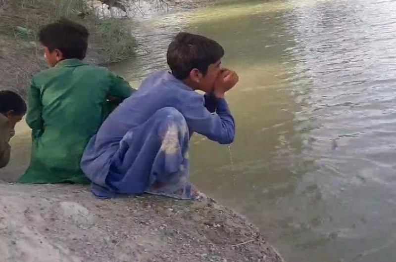 ساخت مخزن آب ۲ هزار متر مکعبی دشتیاری
