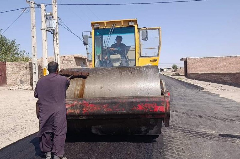 آسفالت معابر در شهر اسماعیل‌آباد خاش
