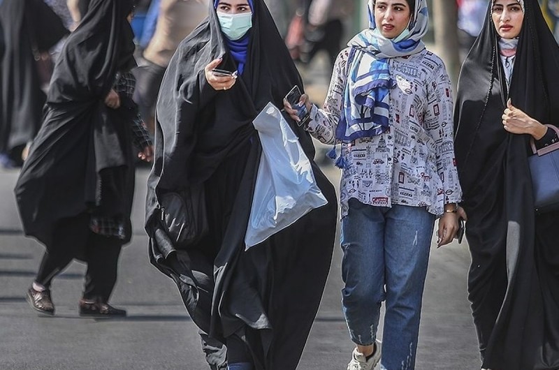 پوشش زبان ناگفتهٔ هویت
