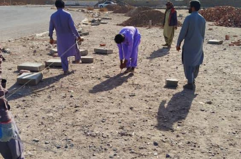 شهرداری خاش ۳۰ غرفه عرضه مستقیم میوه احداث می‌کند