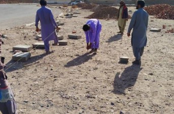 شهرداری خاش ۳۰ غرفه عرضه مستقیم میوه احداث می‌کند