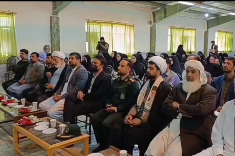 نشست «جهاد تبیین با محوریت نقش وحدت حوزه و دانشگاه در جنگ تحمیلی ۱۲ روزه»