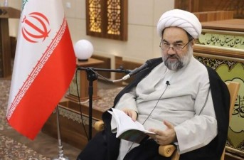 دشمن می‌خواهد از اعتراضات مردم اغتشاش درست کند