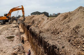 تکمیل ۲۰ کیلومتر خط انتقال آب کارواندر به خاش