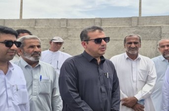 شتاب گرفتن طرح‌های گازرسانی، آبرسانی و راه‌سازی سیستان‌وبلوچستان