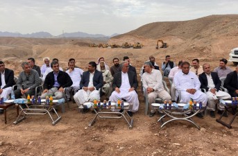 آغاز عملیات اجرایی قطعه ۳۵ کیلومتری محور خاش – ایرانشهر